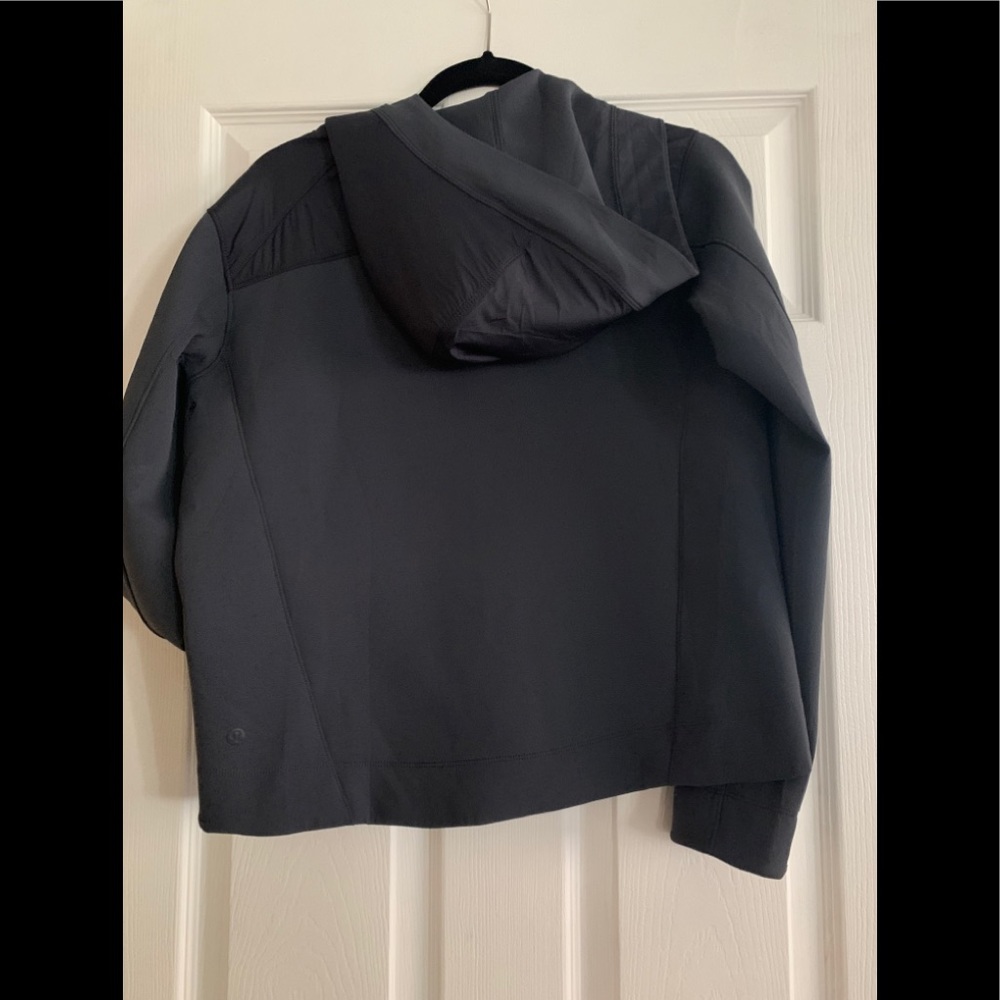 Lululemon Jacket - Picture 2 of 9
